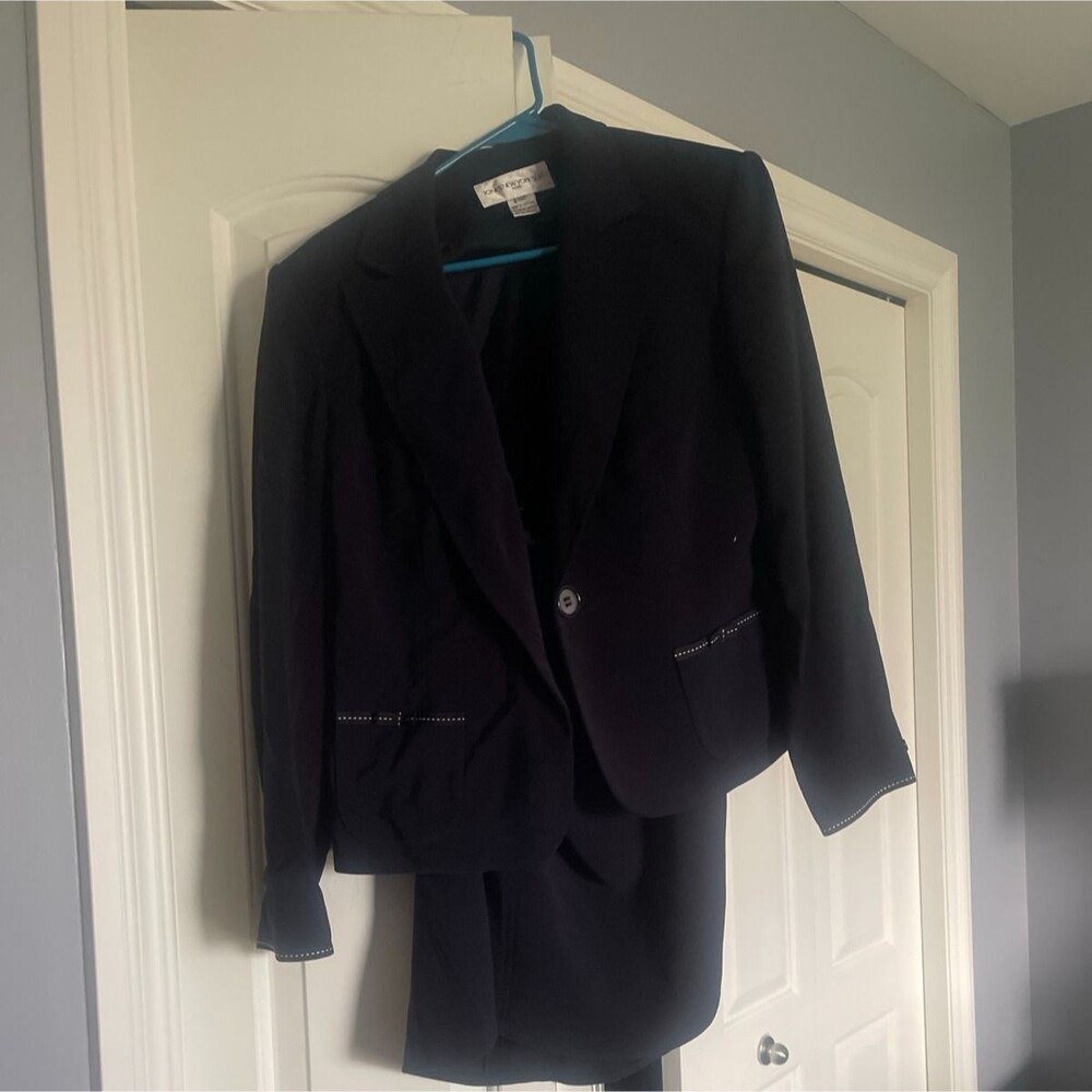 Vintage Women's Jones New York Navy Blue Skirt Suit Blazer and Skirt 14p